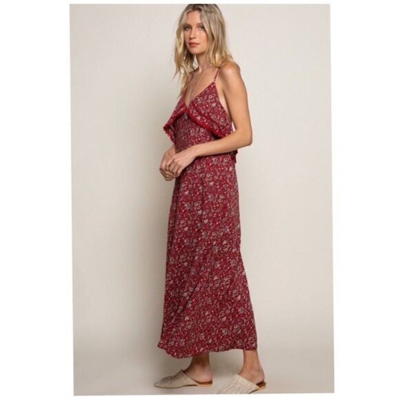 𝅺floral Ruffle Maxi Dress Featuring Red Base Print - Picture 7 of 16